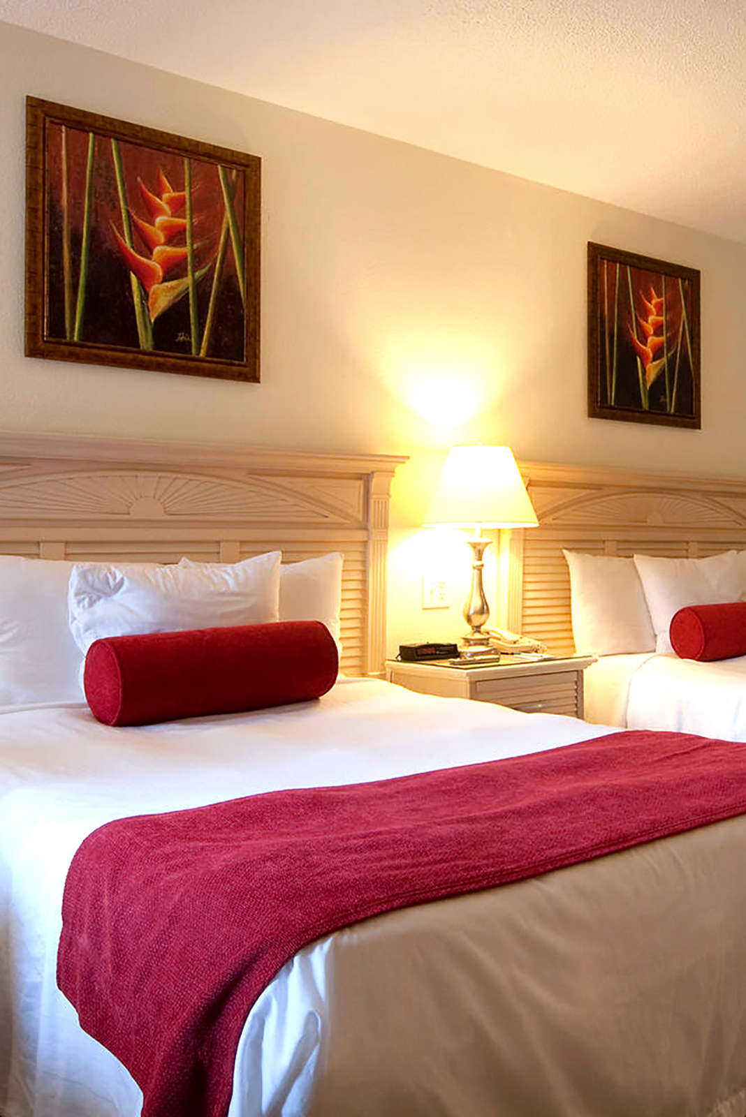 Hotel Tahitian Inn Hotel Cafe & Spa photo 1