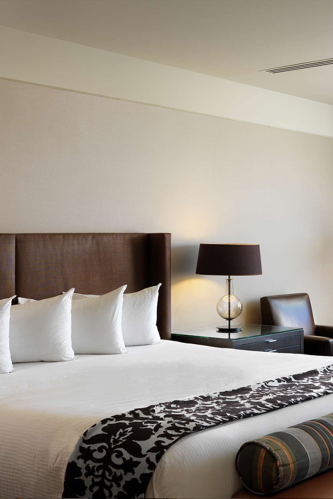 Hotel Inn at Laurel Point photo 1