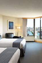 Hotel Inn at Laurel Point photo 4