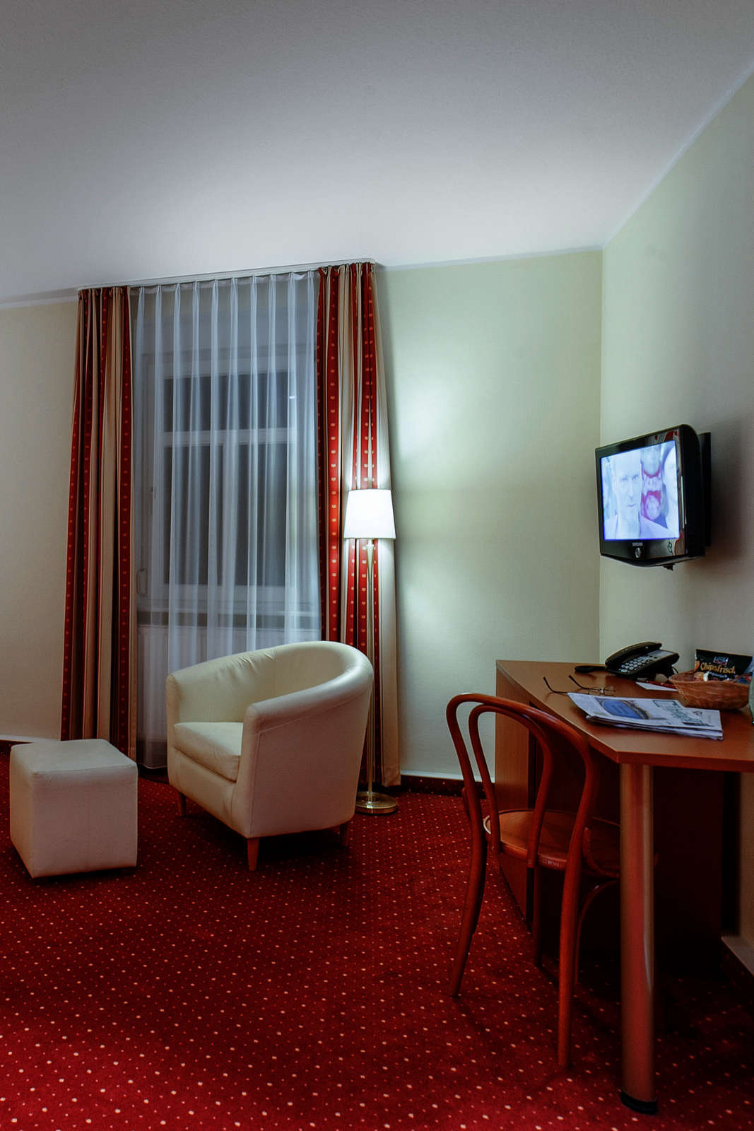 Hotel AZIMUT Hotel Dresden photo 3