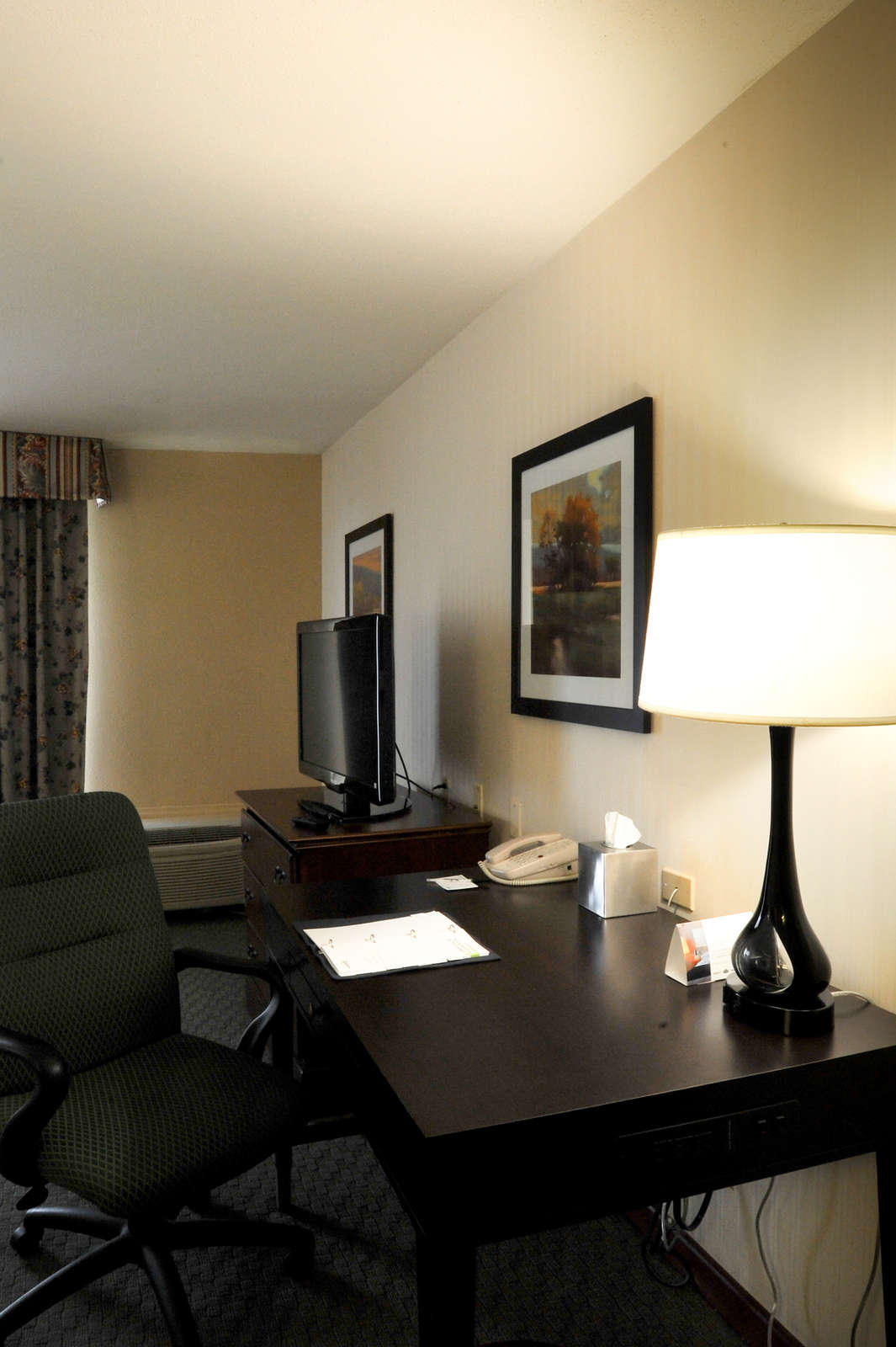 Hotel Radisson Cincinnati Riverfront photo 4
