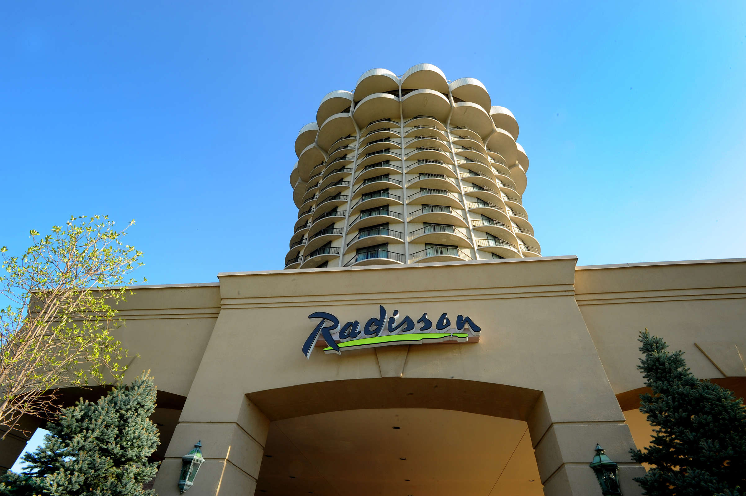 Radisson Cincinnati Riverfront