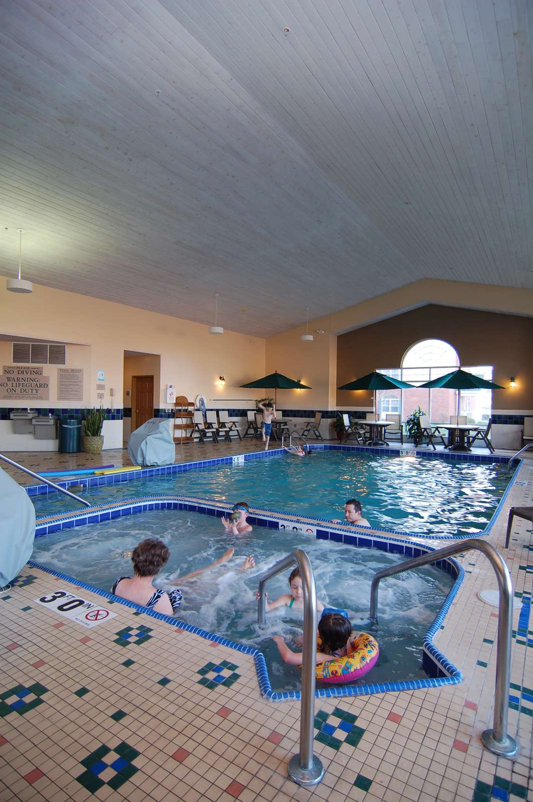 Hotel Country Inn & Suites by Carlson Milwaukee West Brookfield photo 2