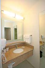 Hotel Springhill Suites by Marriott North Charleston photo 5