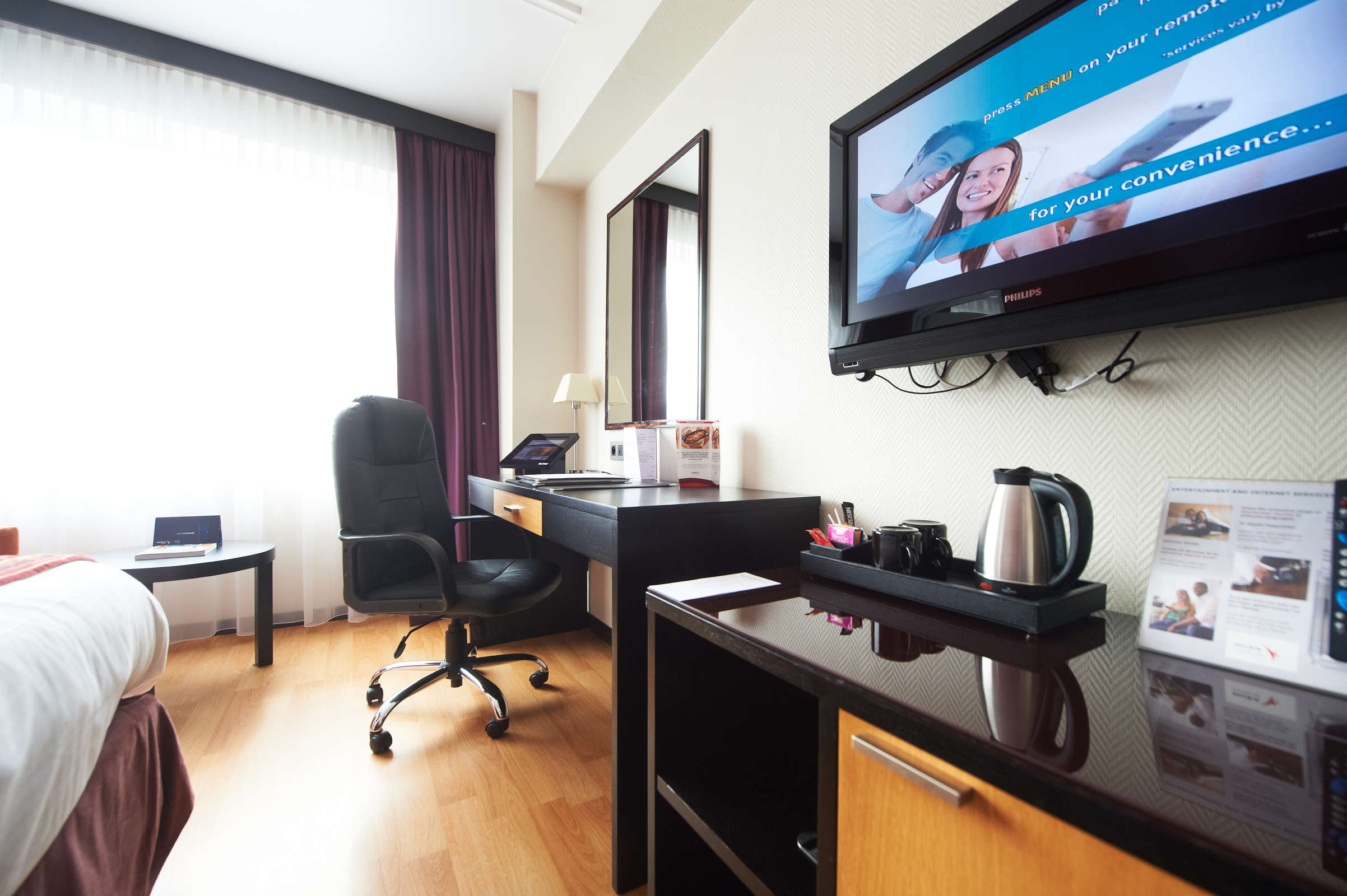 Hotel Husa President Park photo 4