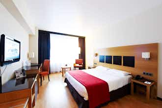 Hotel Husa President Park photo 2