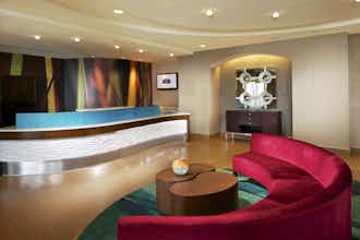 Hotel SpringHill Suites Newark Liberty Airport photo 1