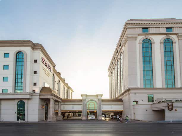 Safi Royal Luxury Towers