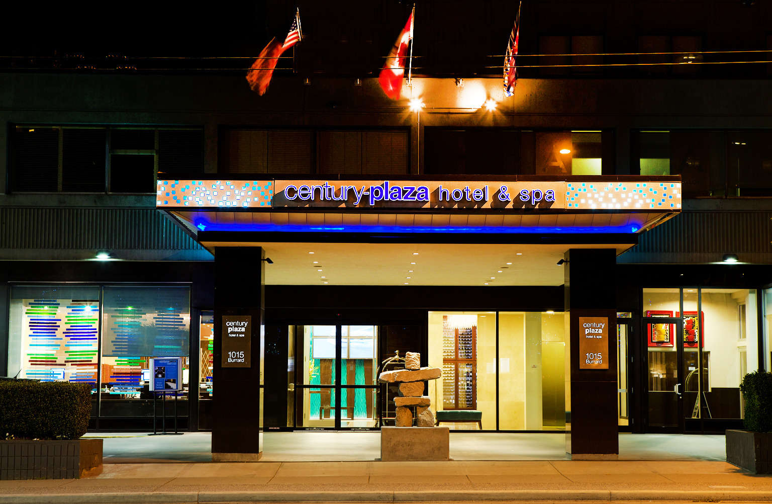 Century Plaza Hotel & Spa