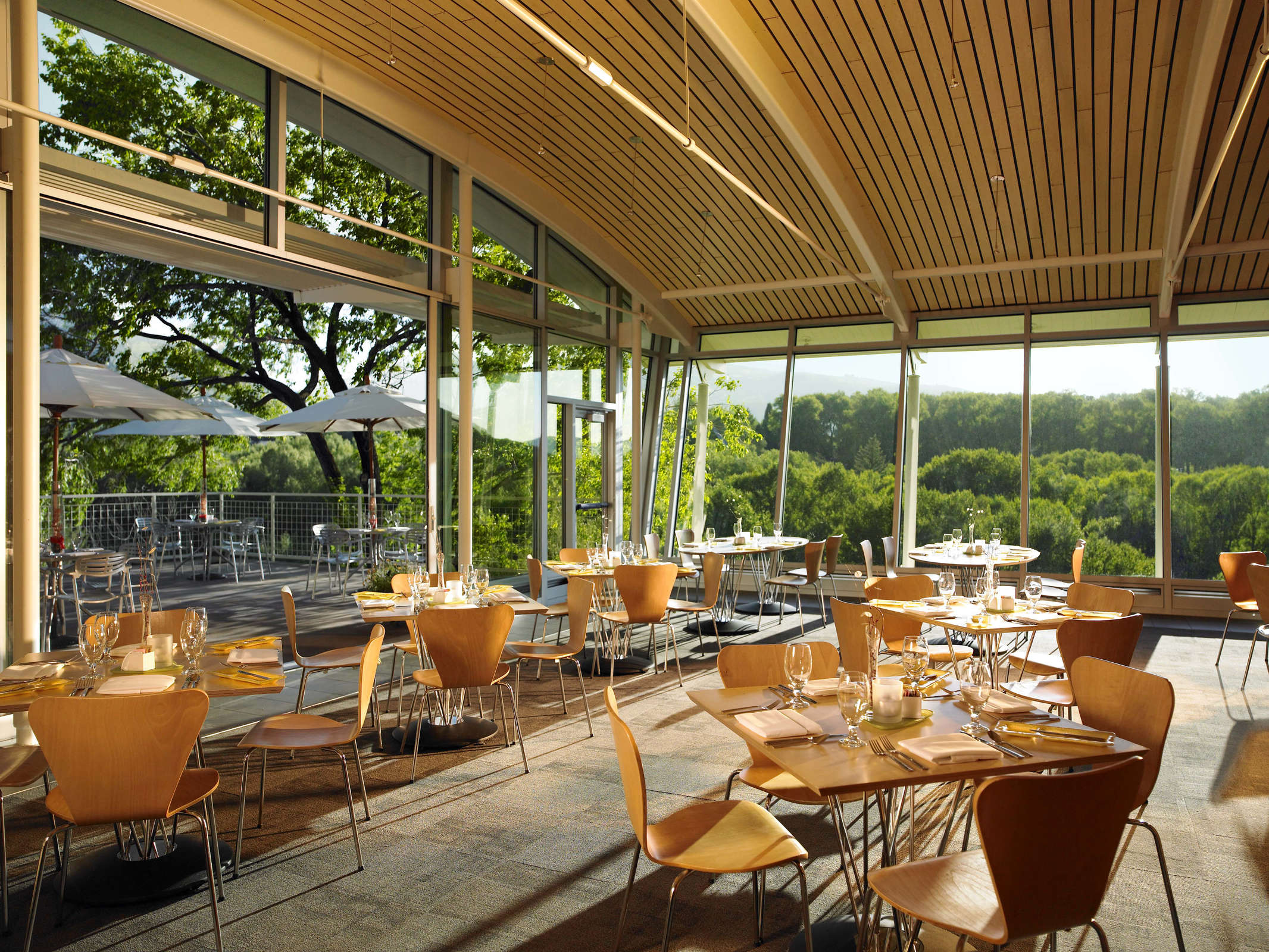 Hotel Aspen Meadows Resort photo 2