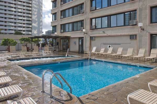 Hotel Maile Sky Court photo 1