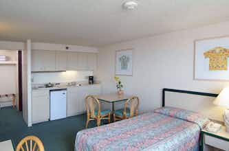 Hotel Maile Sky Court photo 3