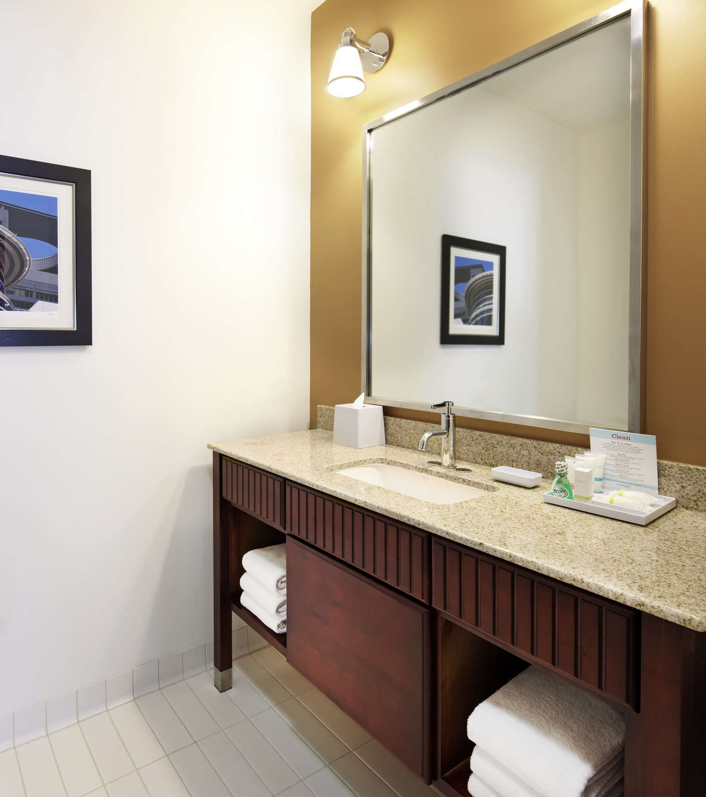 Hotel Four Points by Sheraton Houston Hobby Airport photo 2