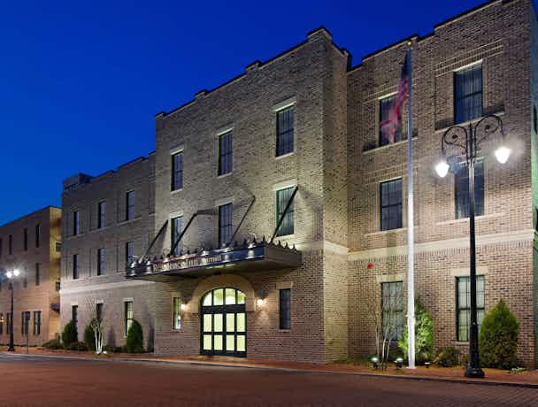 Residence Inn Savannah Historic District
