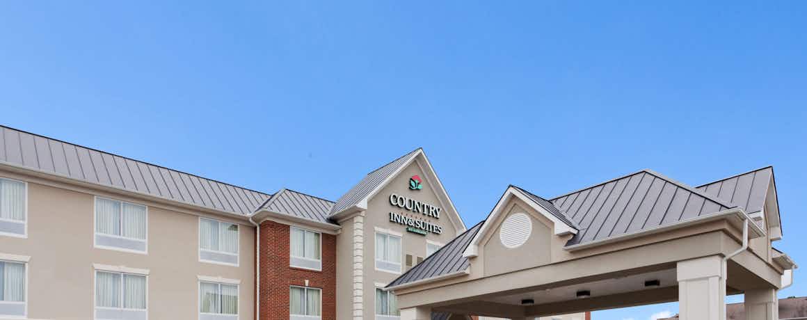 Country Inn & Suites West