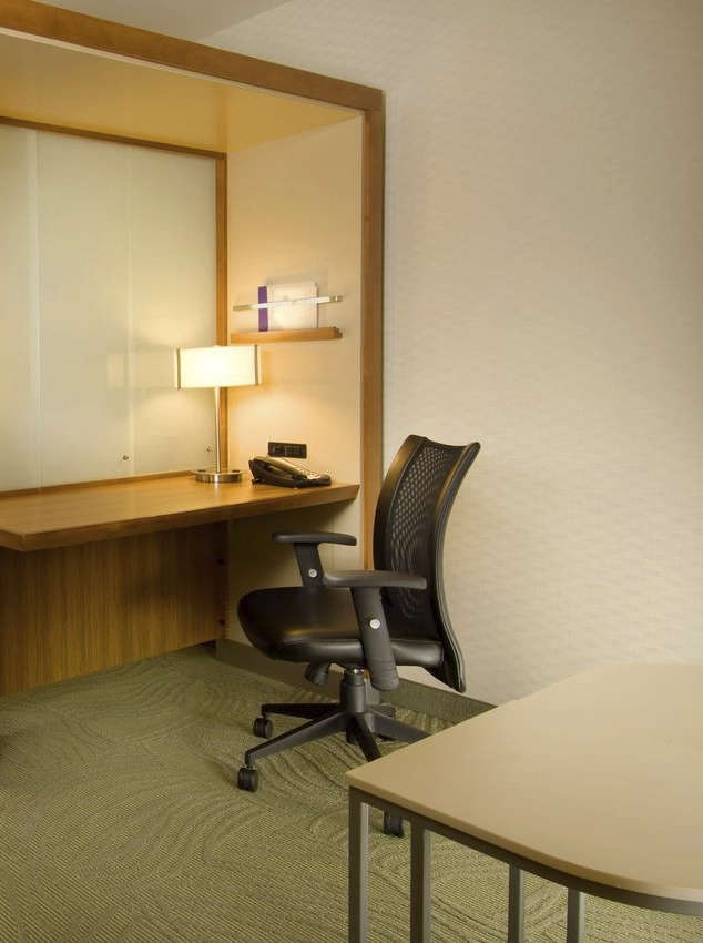 Hotel Springhill Suites Alexandria photo 3