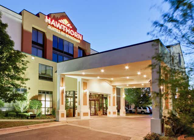 Hawthorn Suites by Wyndham Midwest City