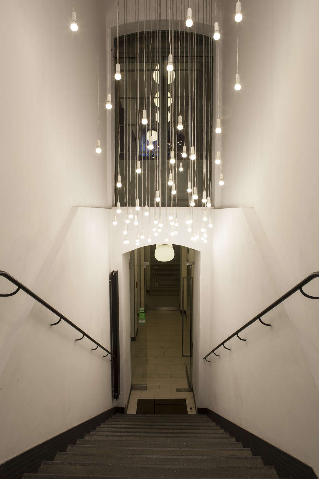 Hotel Pure White photo 4