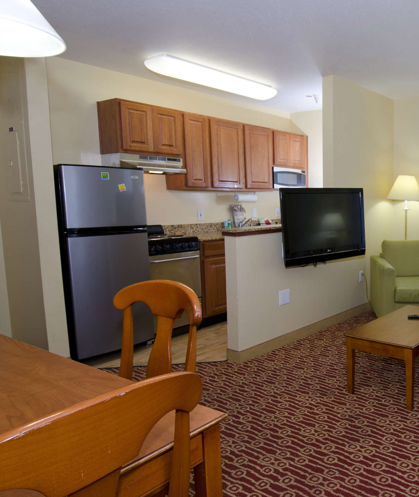 Hotel TownePlace Suites Birmingham photo 4