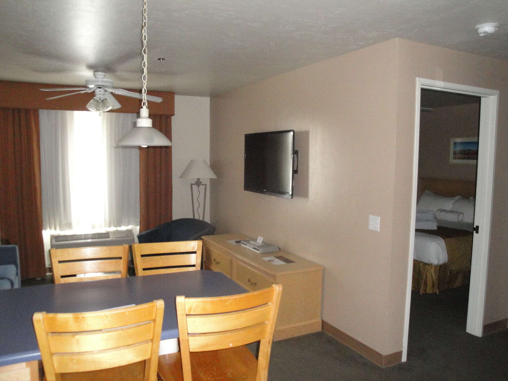 Hotel Varsity Clubs of America - Tucson photo 5