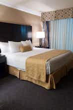 Hotel Best Western Plus InnSuites photo 4