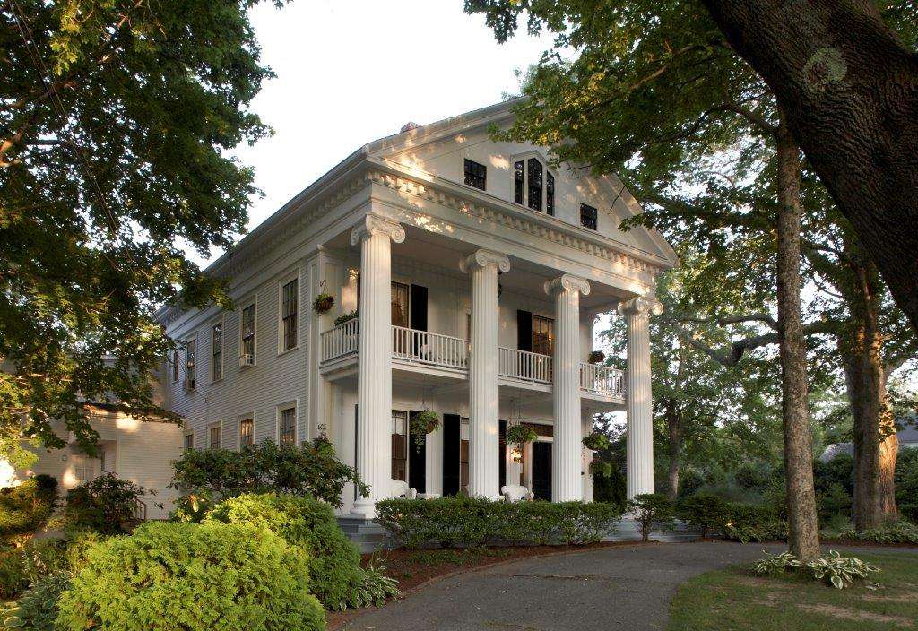 Hotel The Inn at Cape Cod photo 1