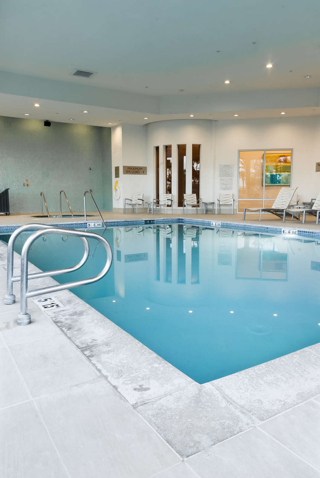 Hotel Embassy Suites Ontario - Airport photo 1