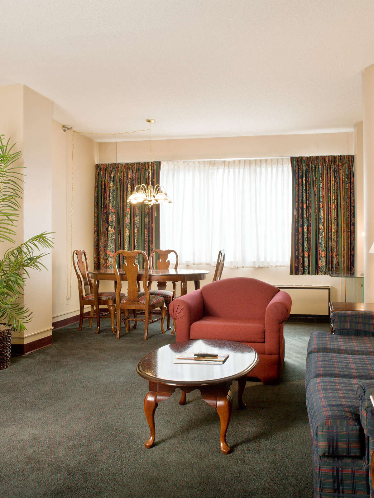 Hotel Garfield Suites Hotel photo 2