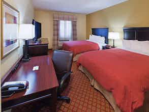 Hotel Country Inn & Suites Northwest Expressway photo 5