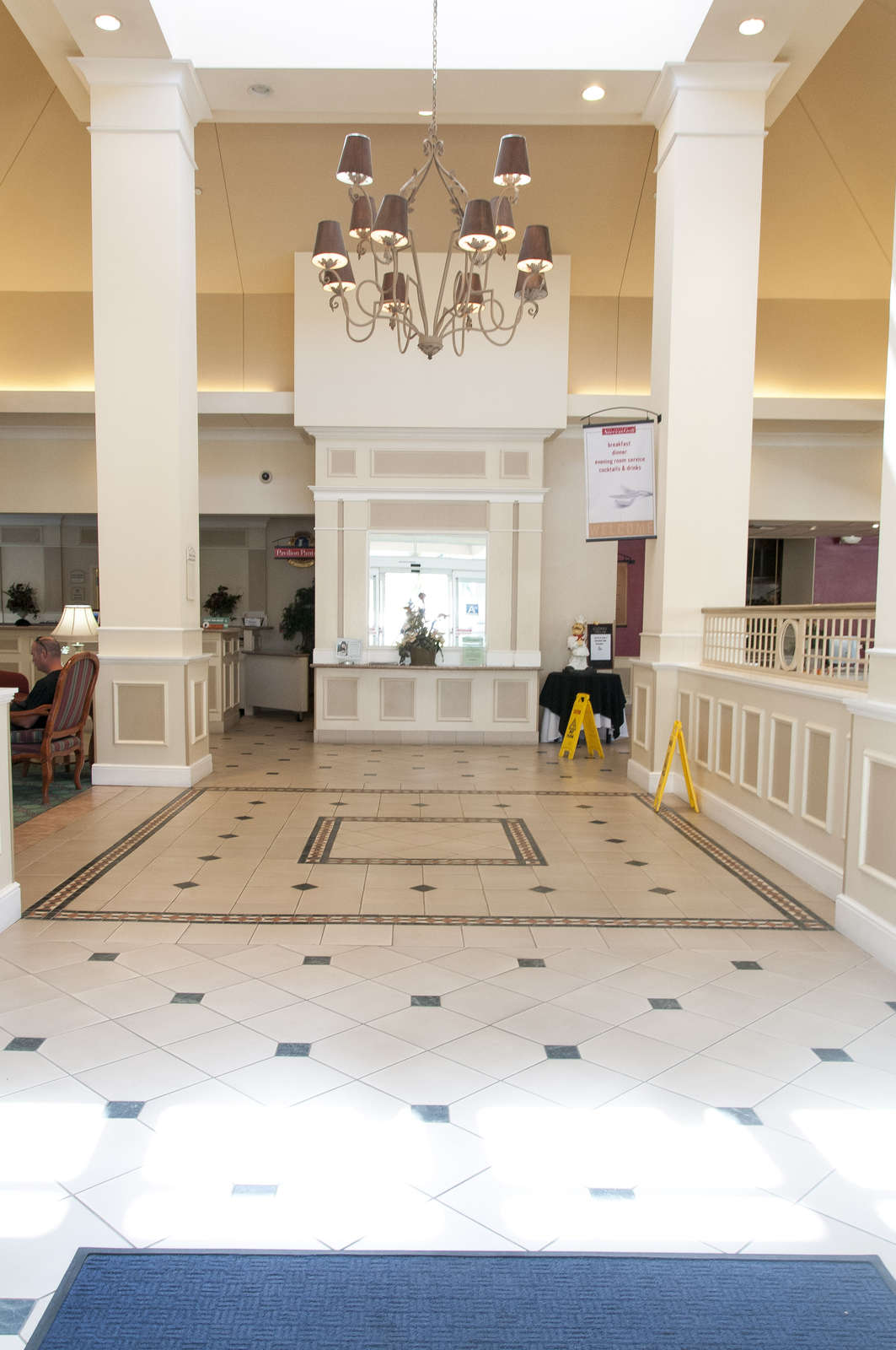 Hotel Hilton Garden Inn Bakersfield photo 1