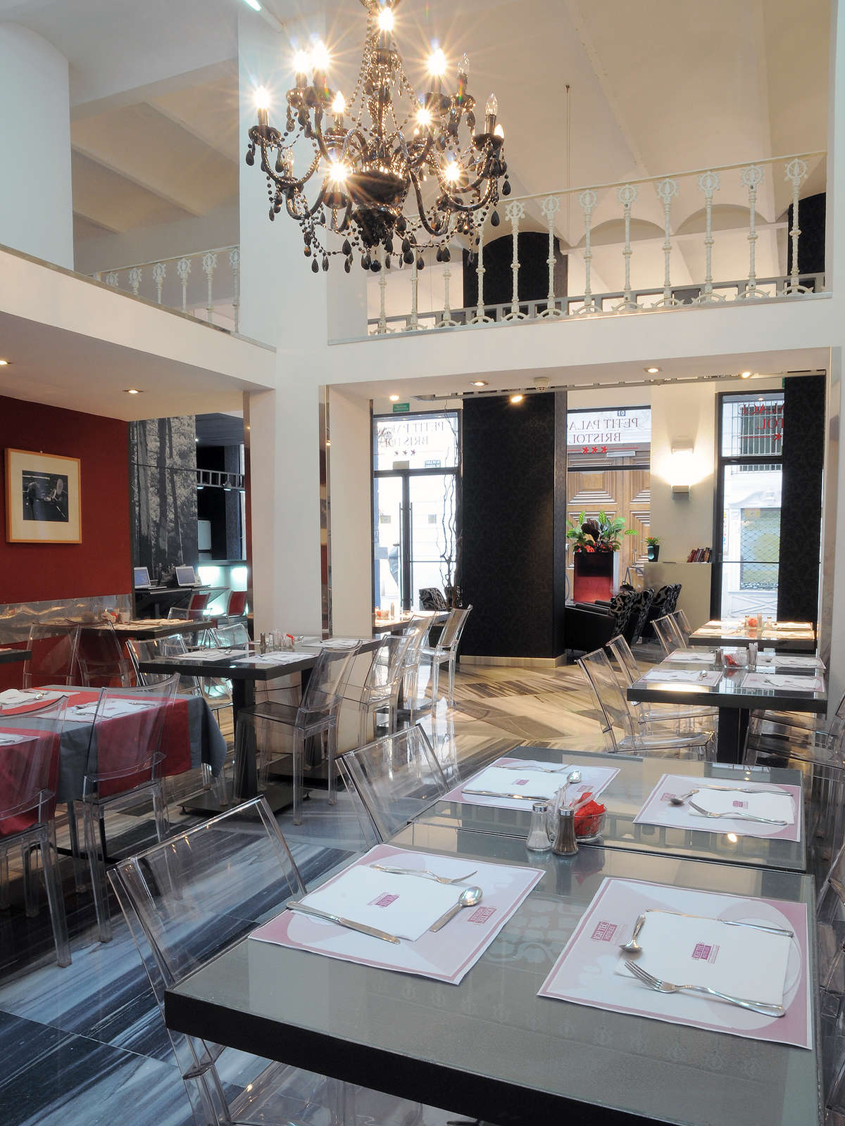 Hotel Petit Palace Bristol photo 2