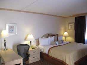 Hotel Wyndham El Paso Airport Hotel and Water Park photo 3
