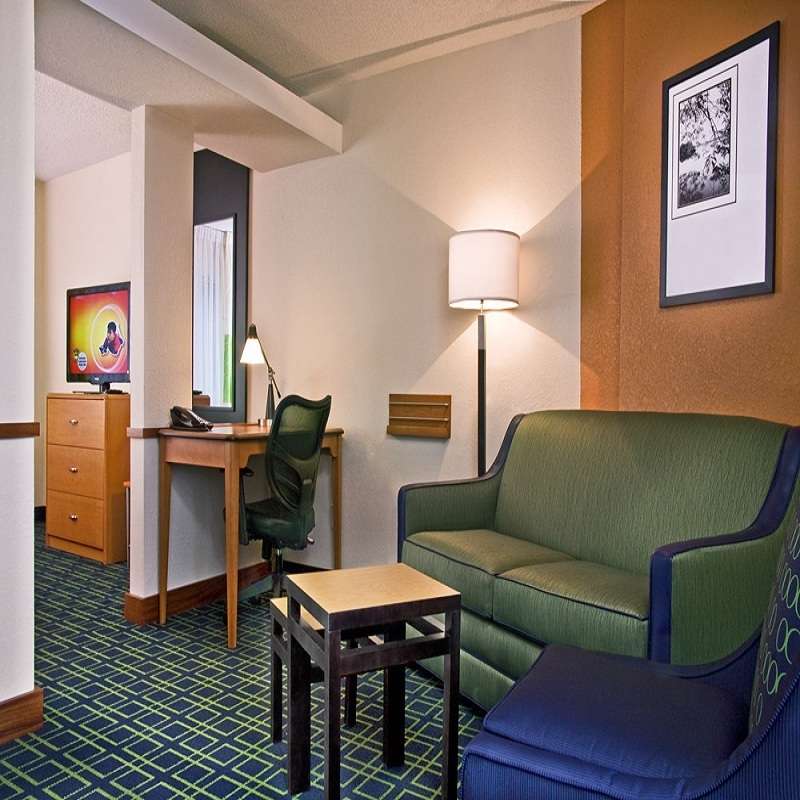 Hotel Fairfield Inn & Suites Downtown photo 5