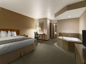 Hotel Ramada Plaza Omaha photo 4