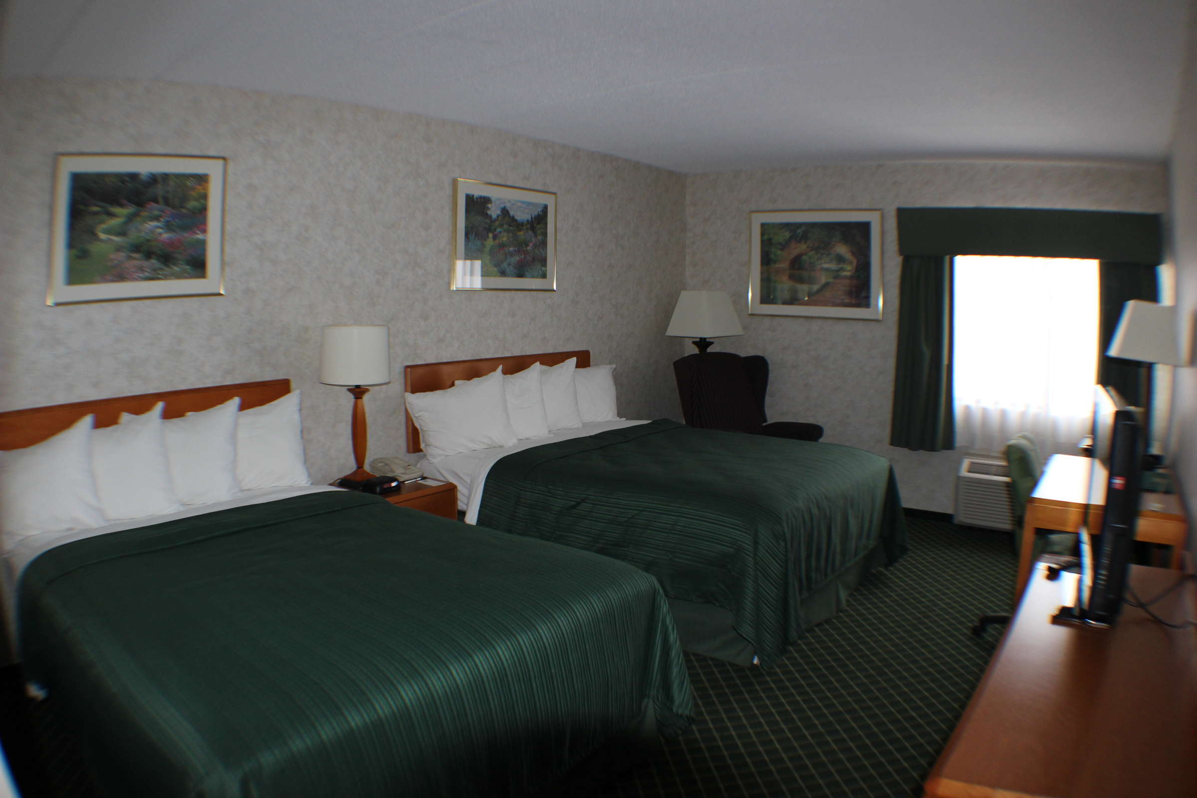 Hotel All Seasons Inn & Suites Smithfield photo 3