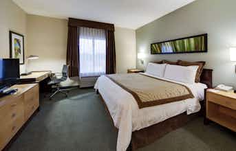 Hotel Hawthorn Suites College Station photo 3