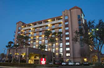 Hotel Embassy Suites McAllen photo 1