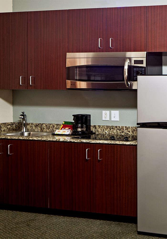 Hotel Hawthorn Suites College Station photo 5