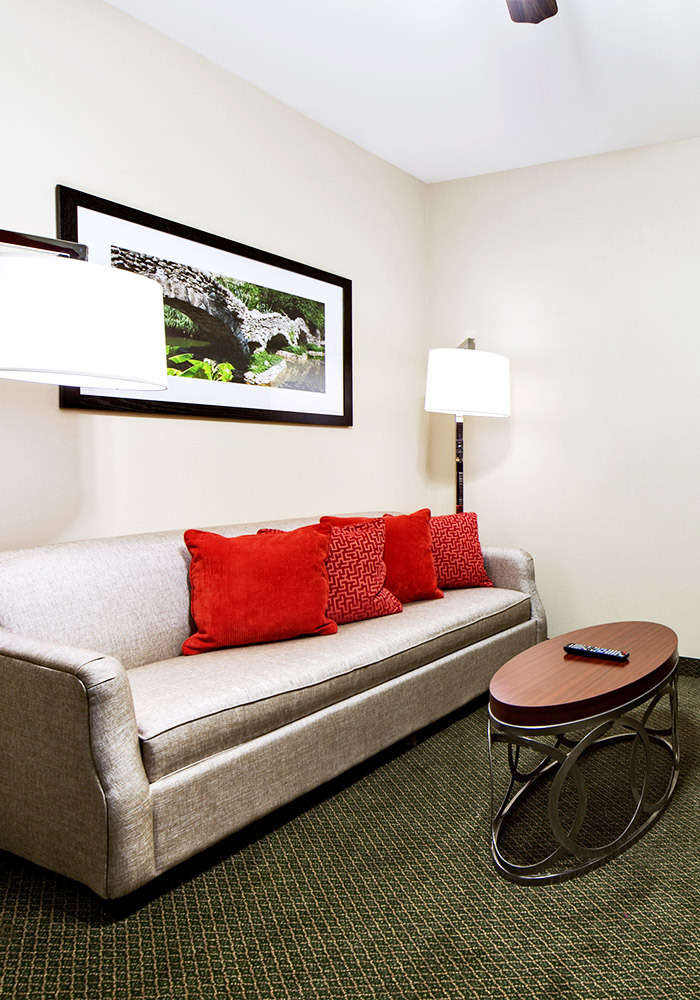 Hotel Hawthorn Suites College Station photo 4