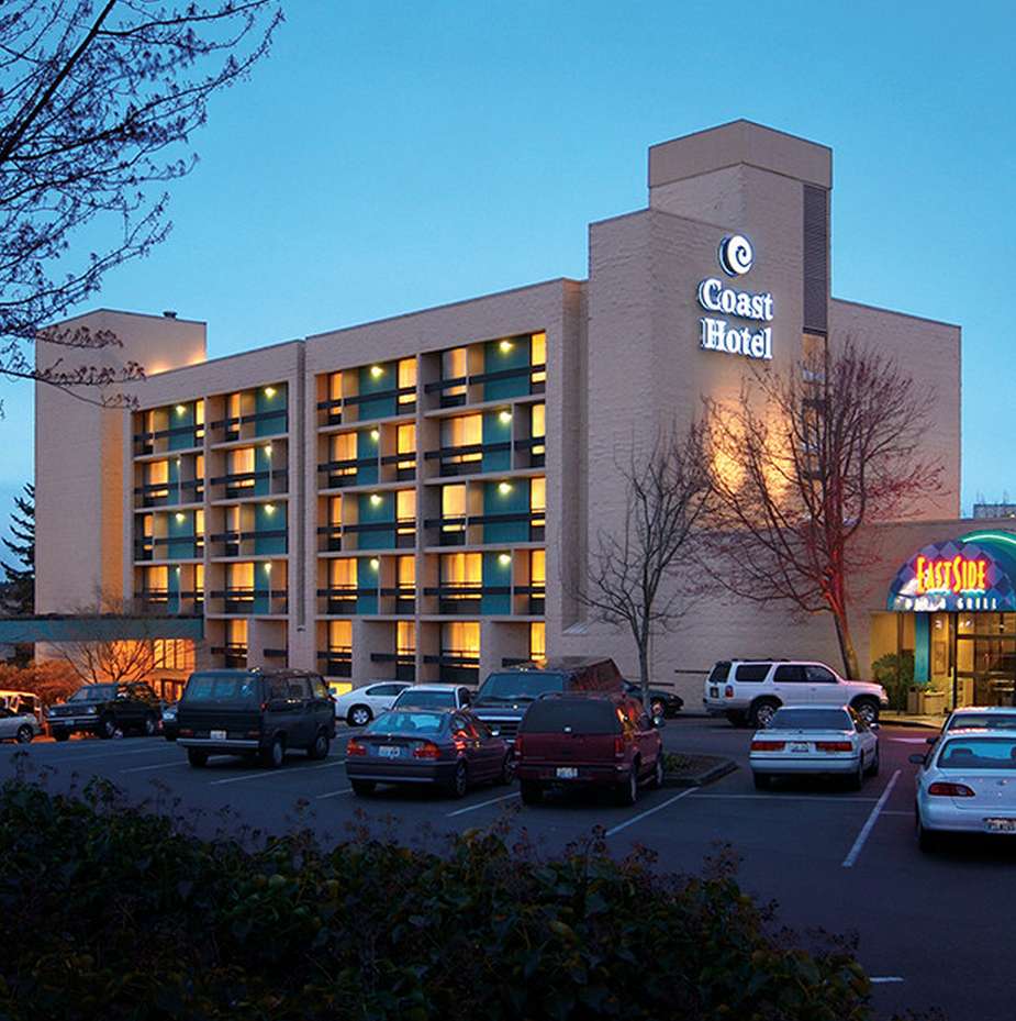 Coast Bellevue Hotel