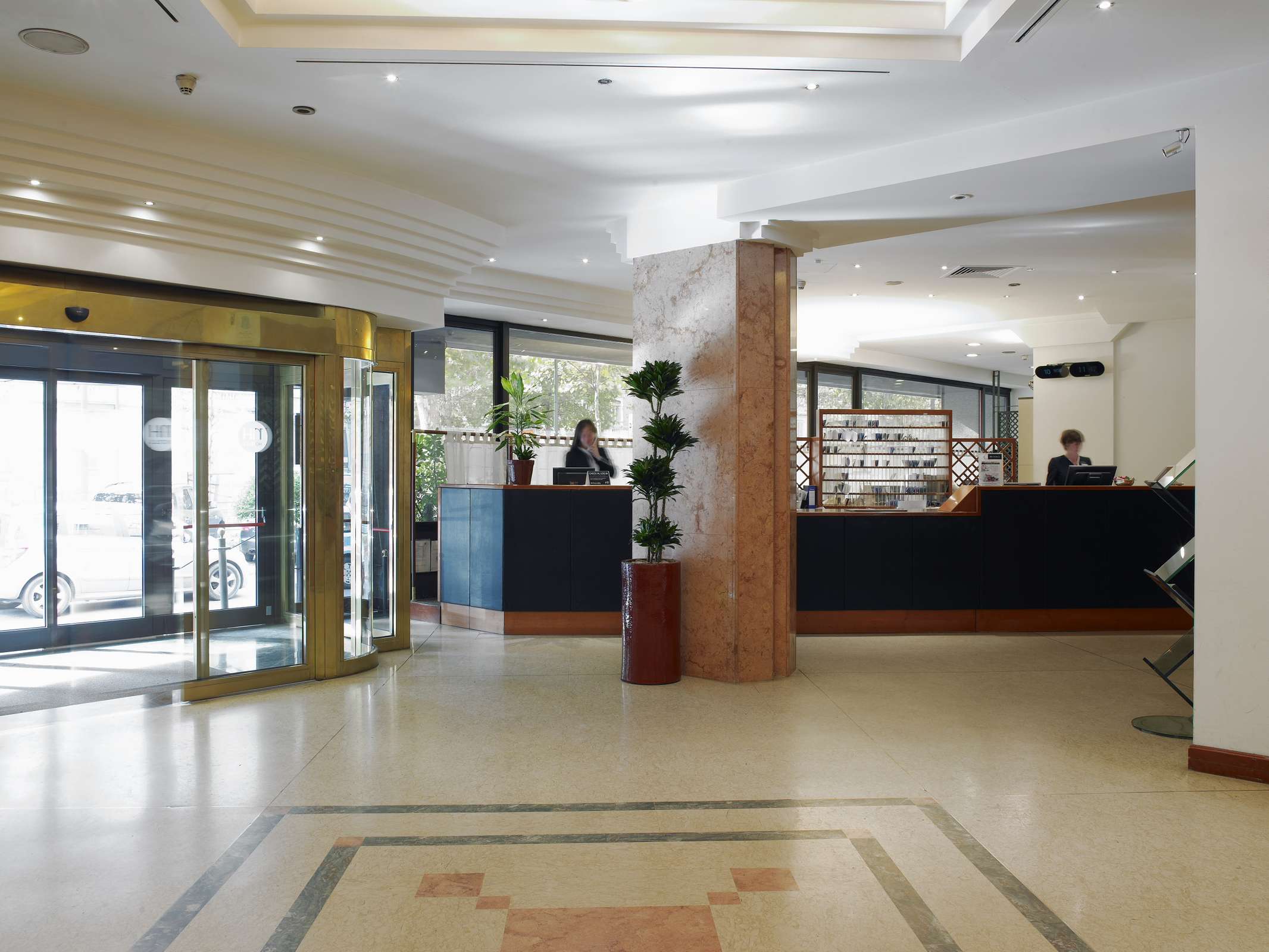 Hotel NH Torino Ambasciatori photo 4