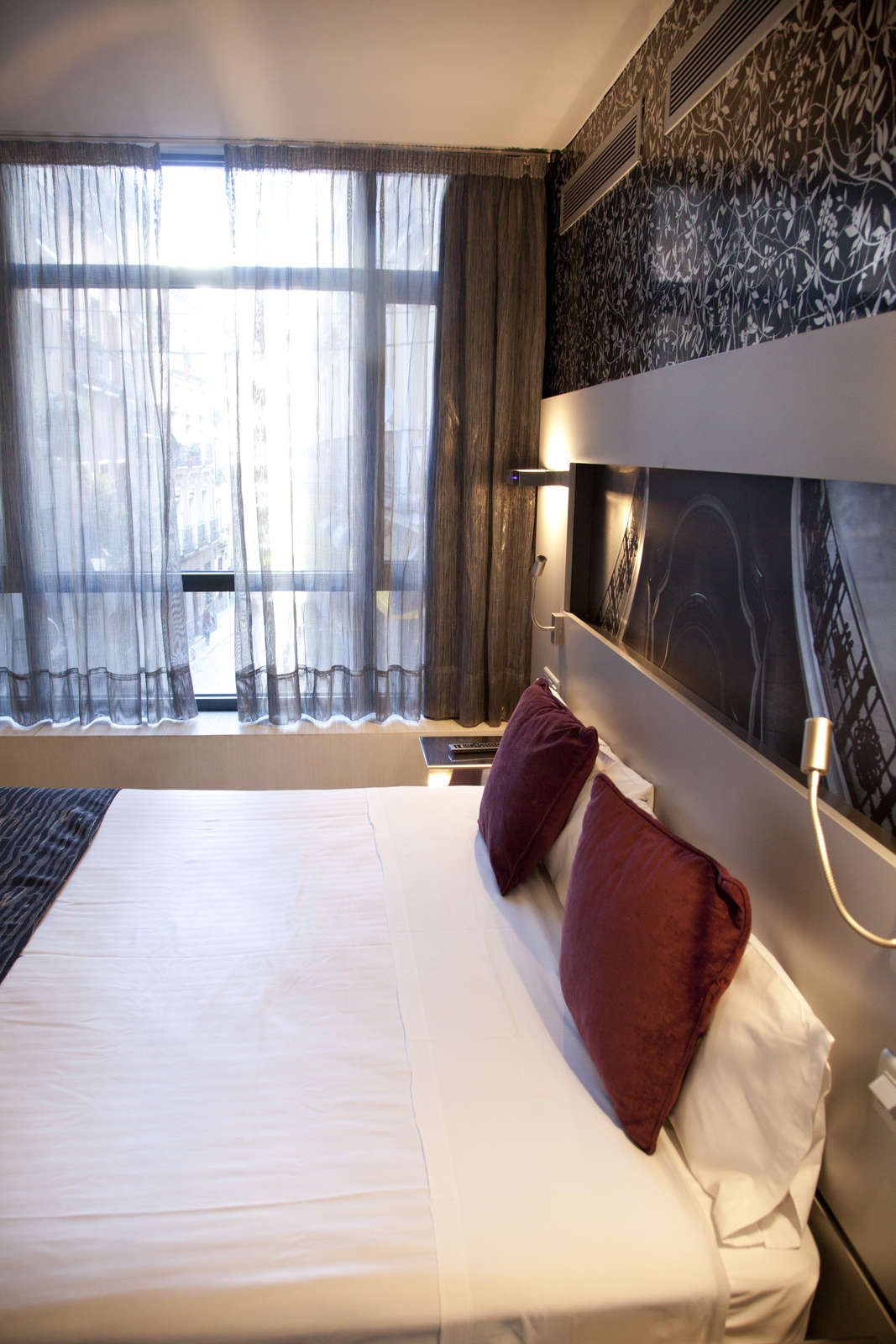 Hotel Petit Palace Mayor Plaza photo 1