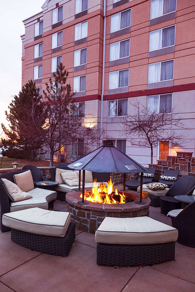 Hotel Hilton Garden Inn DIA photo 1