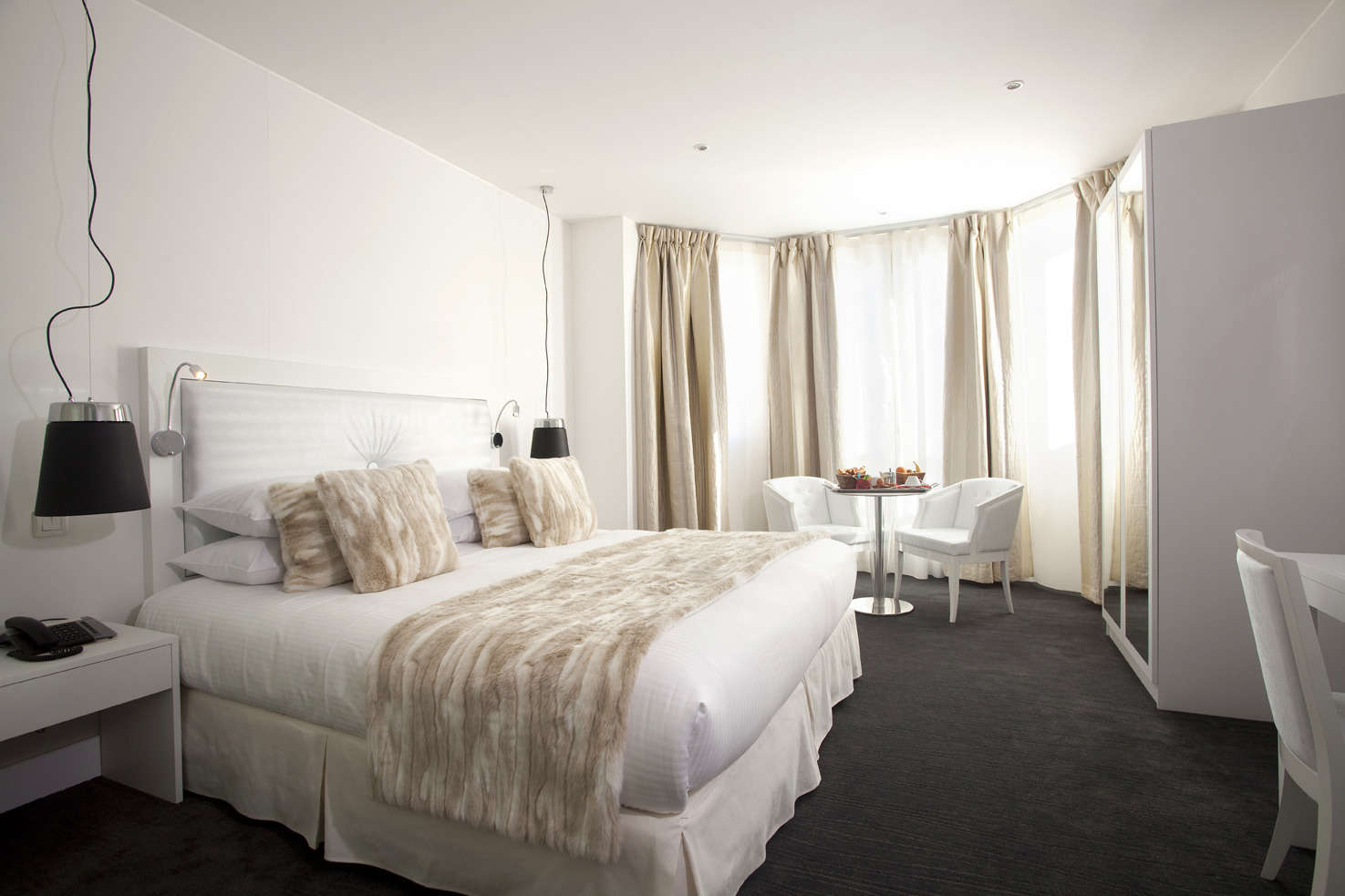 Hotel Hôtel Renoir photo 1