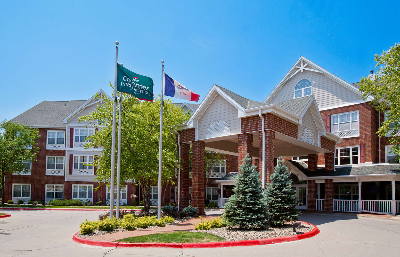 Country Inn & Suites - Des Moines West