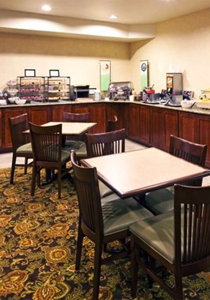 Hotel Country Inn & Suites - Des Moines West photo 4