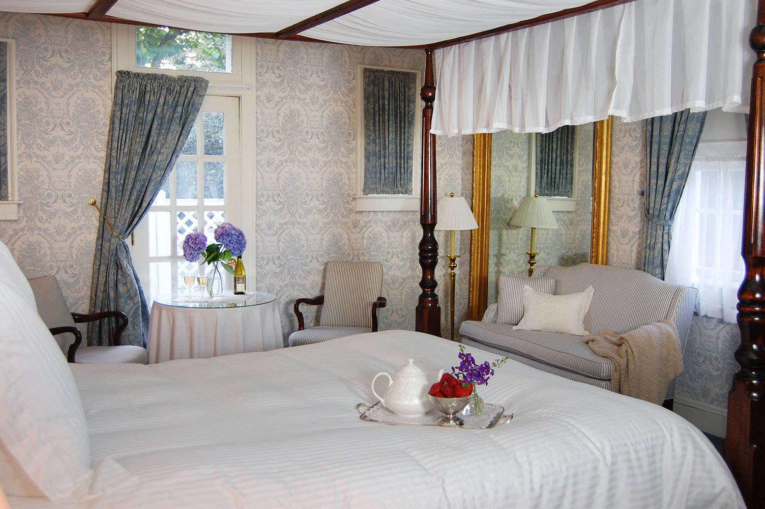 Hotel Simsbury 1820 House photo 2