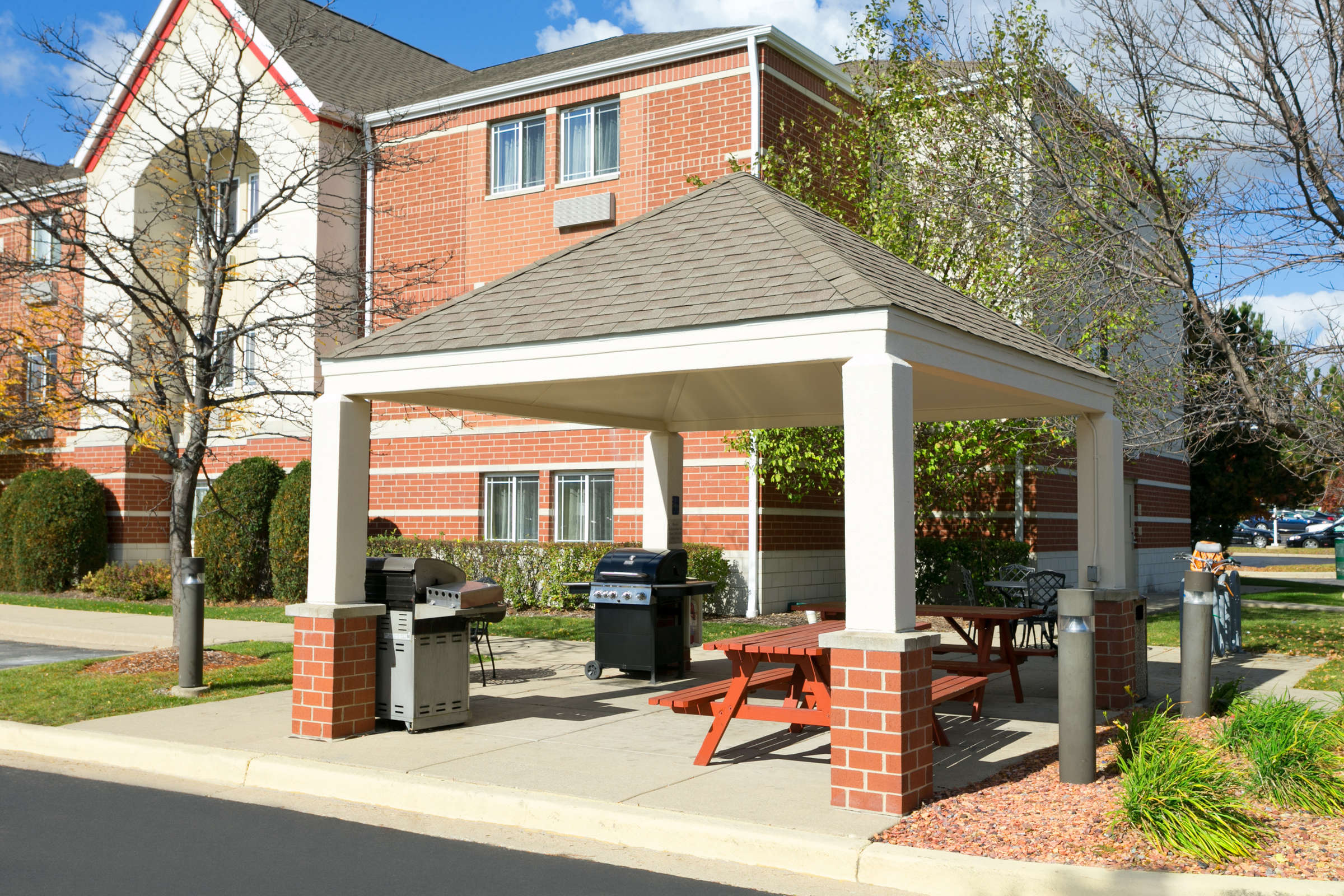 Hawthorn Suites Blue Ash