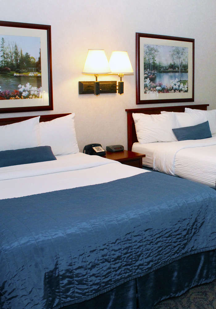 Hotel Baymont Inn & Suites Airport photo 1